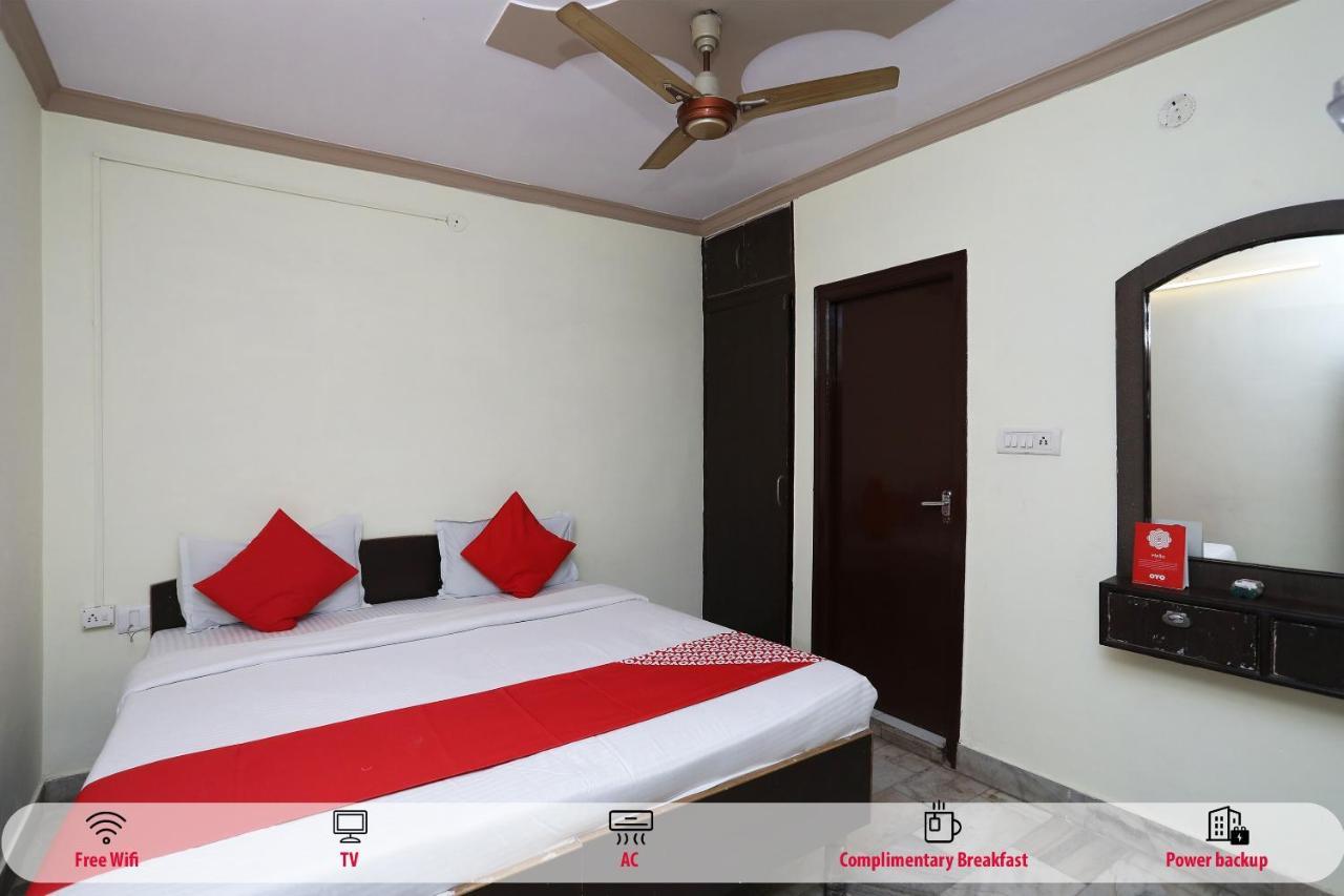 Oyo 29411 Hotel Vanshika Agra  Zewnętrze zdjęcie