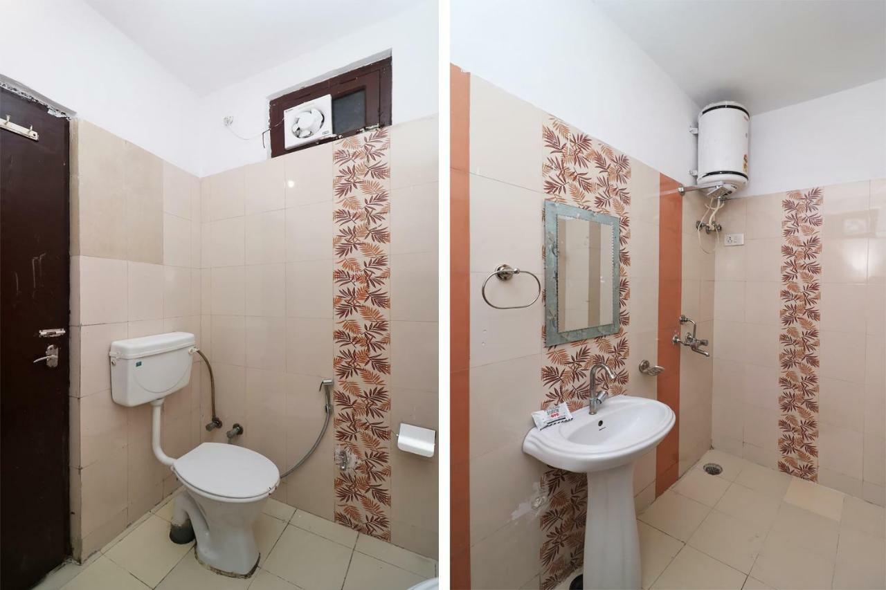 Oyo 29411 Hotel Vanshika Agra  Zewnętrze zdjęcie