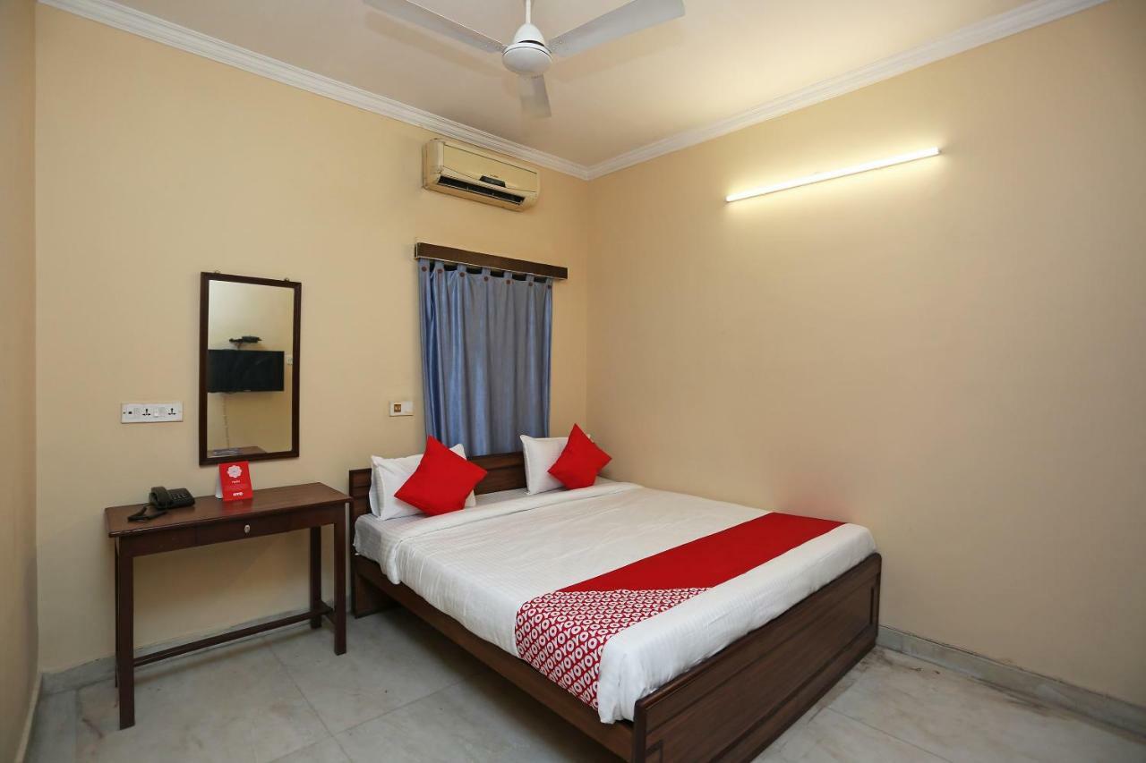 Oyo 29411 Hotel Vanshika Agra  Zewnętrze zdjęcie