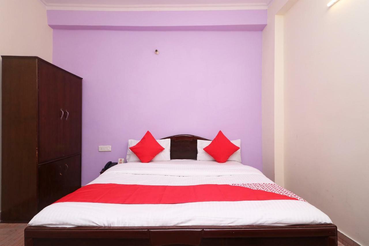 Oyo 29411 Hotel Vanshika Agra  Zewnętrze zdjęcie